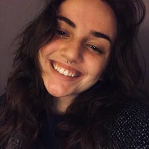 Meet your Posher, Olivia